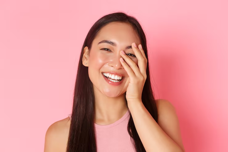 Home-Based Care and Lifestyle Practices for Under-Eye Concerns 